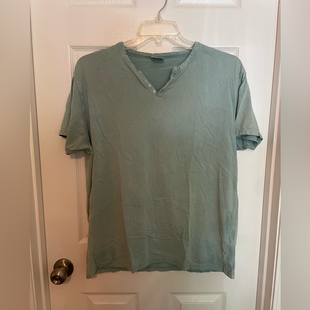 Women’s Teal Top - Size Large